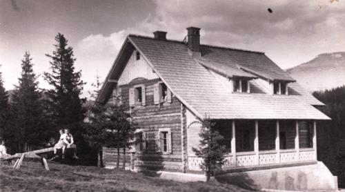 Pe potecile neștiute ale primelor cabane din munții României. Valea Prahovei, comparata cu Coasta de Azur în perioada interbelică