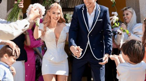  Ținuta Andreei Bălan de la cununia civilă a stârnit controverse. „Doamne ferește! Vulgaritatea vestimentară apare din dorința de a ieși în evidență”