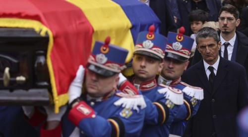 Ultimele cuvinte rostite de Răzvan Lucescu, în timpul slujbei de înmormântare a tatălui său. Cum se simțea Mircea Lucescu în ultima perioadă