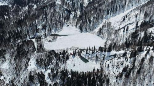 Vortexul polar revine în forță în aprilie 2026: ninsori și frig neașteptat în plină primăvară