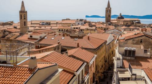 „Casa la 1 euro” în Italia este doar marketing. Factura plătită de o familie după 4 ani în Sardinia arată că italienii nu dau nimic gratis
