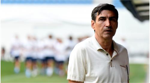 Câți ani are, de fapt, Victor Pițurcă. Ce face de arată atât de tânăr
