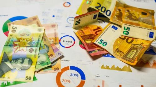 Curs valutar BNR joi, 14 mai. Euro continuă să scadă, la 5,2052 lei. Anunțul Băncii Naționale privind schimbul valutar
