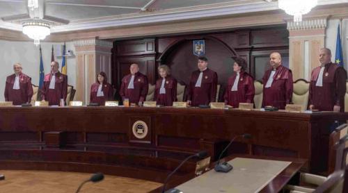 Curtea Constituțională ține la „sertar”, chiar și de cinci ani, sesizări ale Avocatului Poporului împotriva Ordonanțelor de Urgență ale Guvernului