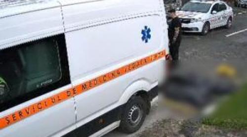Doi soți de 86 și 75 de ani, morți după ce au fost spulberați de un tren în Capitală. Se aflau pe trotinetă