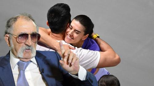 Reacția Soranei Cîrstea după ce l a văzut pe Ion Țiriac la Roland Garros! La începutul anului s a despărțit de fiul miliardarului