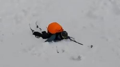Simulare AI. Cum s a produs avalanșa de pe Valea Coştilei în care un locotenent ISU a murit