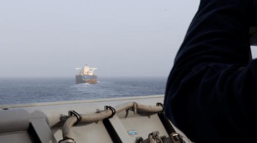 Statele Unite au lovit Iranul în plin armistițiu. CENTCOM: au fost vizate baze de lansare a rachetelor şi ambarcaţiuni iraniene în cadrul unor atacuri de „autoapărare”