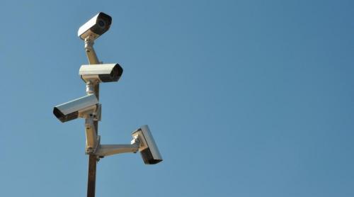Un monstru crescut cu migală: Big Brother ul din Oradea te privește cu peste 600 de ochi 
