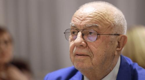 Alexandru Arșinel ar fi împlinit astăzi 87 de ani. Destinul impresionant al marelui actor. „Cred că atunci m am îmbolnăvit şi de rinichi. Trăiam din te miri ce”