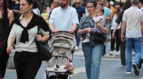 Alocație unică de 2.500 de lei pentru fiecare nou născut