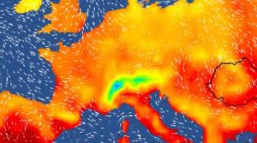 Averse aproape zilnic și temperaturi oscilante în următoarele două săptămâni