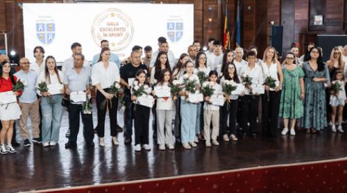 Cât costă să ajungi pe podium. Antrenoare: „5.000 de euro pe lună să participi doar la 2 3 competiții”