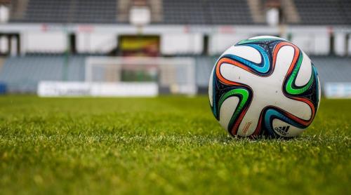 Cât costă un covrig pe stadioanele de la Cupa Mondială. Prețul uriaș pe care trebuie să îl plătească suporterii