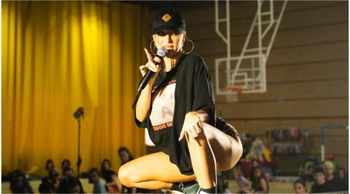 Cine e fotbalistul care se iubește cu ”regina twerk ului”. Tu îl știi?