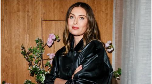 Cum a apărut Maria Sharapova în tribunele de la Roland Garros. A uimit pe toată lumea