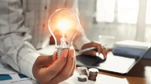 Mai multe familii din Dolj au rămas fără electricitate și au primit amenzi uriașe în urma unei înșelătorii. Ce sumă au plătit pentru a avea curent în casă 
