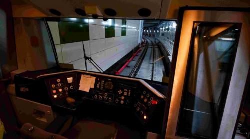 Metroul, reparat cu piese aduse de acasă 