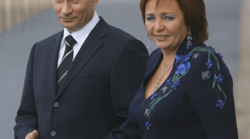 „Voia să divorțeze încă din primele zile”. Fosta soție a lui Putin, mărturii tulburătoare despre anii petrecuți alături de liderul rus