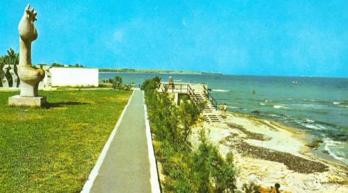 Cum arătau vacanțele românilor la mare în comunism. Discoteci, concursuri de Miss și turiști străini, într o perioadă marcată de lipsuri