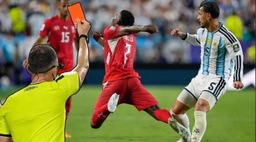 De ce s a dat, de fapt, cartonaș roșu în Argentina – Elveția. Arbitrul a fost chemat de urgență la VAR și a aplicat o nouă regulă. Este faza care a schimbat definitiv partida