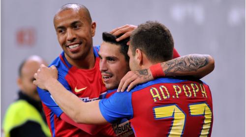 Fostul jucător de la FCSB, lângă Gianni Infantino la Franţa – Maroc 2 0. Foto