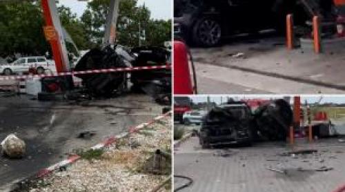 La un pas de tragedie: mașini proiectate într o stație de alimentare din Dolj, după ce s au izbit violent
