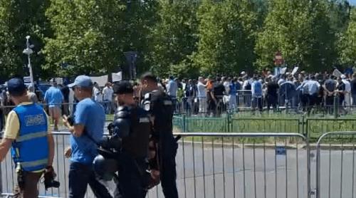 Oierii veniți să protesteze la București încă așteaptă un răspuns clar. „Mai grav este că ne pierdem piețele”
