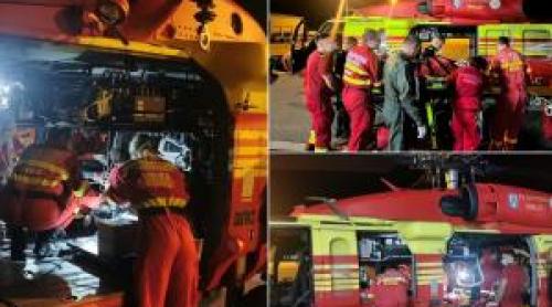 Premieră medicală în România. O pacientă conectată la ECMO, transportată cu un elicopter Black Hawk