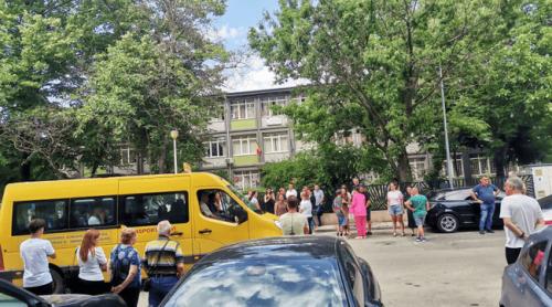Temeri în școlile unde profesionala devine liceu: clasele riscă să fie formate din corigenți și elevi care nu au susținut Evaluarea Națională