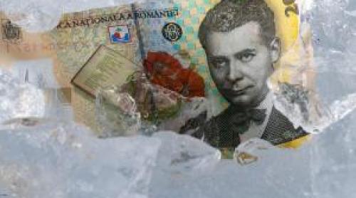 Unde schimbi gratuit bancnotele rupte, pătate sau spălate la mașină