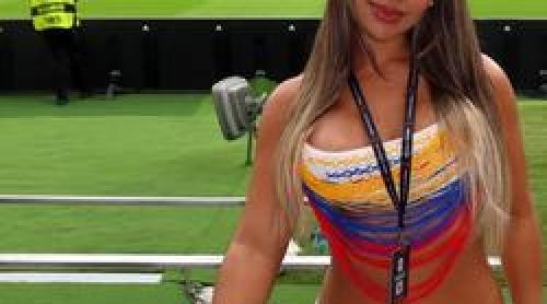 VIRAL! Ea este considerată cea mai frumoasă fană de la Campionatul Mondial
