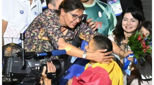 Cine este și cu ce se ocupă mama lui David Popovici. Detaliul mai puţin ştiut din viaţa sportivului