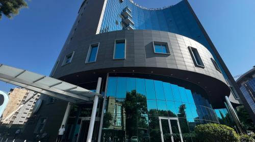 Craiova a ocupat Erevanul! Hotelurile spectaculoase, cu condiții de lux, în care sunt cazați jucătorii lui Coelho și legendele „Științei“. Foto exclusiv