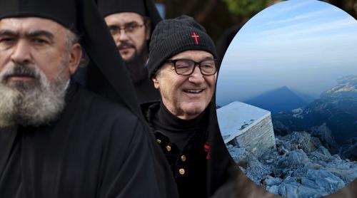 De ce a mers, de fapt, Gigi Becali pe Muntele Athos. Patronul FCSB, însoțit de călugări la ceas de mare sărbătoare