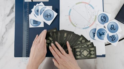 Horoscop 6 august. Ziua în care adevărul iese la suprafață. Zodiile care iau decizii importante și cele care primesc o surpriză neașteptată