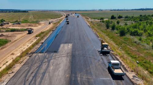Mitul chinezilor rapizi și harnici, spulberat în România. Întârzieri majore pentru gigantul CCECC la lotul 3 al Autostrăzii A0 Nord