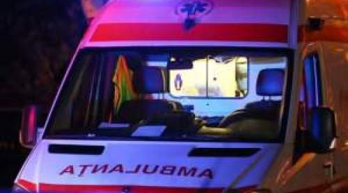 O gravidă a murit, după ce a căzut de la etaj, în Neamț. Iubitul a ridicat o și a dus o în casă. Ce s ar fi întâmplat