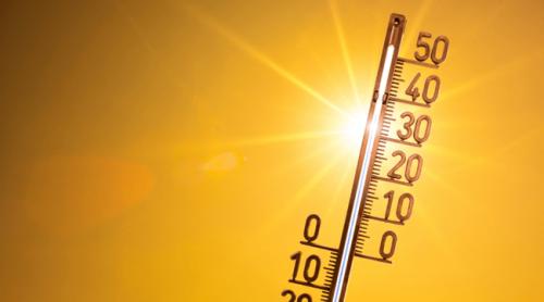 „Un alt fel de lockdown”. Orașul din Europa unde viața se trăiește de câțiva ani la 48 de grade Celsius