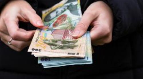 Apare o nouă bancnotă de 100 de lei. Anunțul BNR