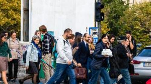 Câți bani în plus la pensie primesc românii pentru anii de facultate