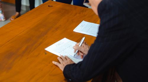 Contestarea deciziilor de pensionare se mută mai întâi la casa de pensii. Ce termene prevede proiectul