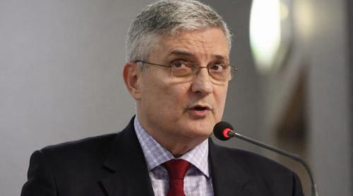 Daniel Dăianu spune că reforma salarizării a intrat în impas. Datoria publică a trecut de 60% din PIB