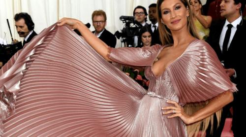 De ce s ar fi destrămat căsnicia lui Tom Brady cu Gisele Bündchen. „Nu poate să mănânce în oraș sau să iasă fără să provoace o scenă”