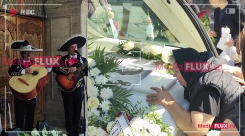 Momente grele la înmormântarea Mădălinei Apostol. Cine a venit din Mexic pentru ea