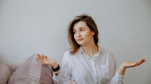 Obiceiurile care sabotează pe nesimțite o relație. Ce spune un specialist în relații