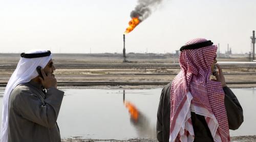 Petrolul Brent urcă la 98,65 dolari pe baril, iar analiștii văd riscuri pentru aprovizionare până în 2027