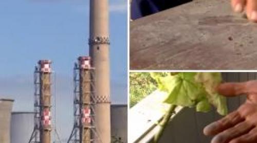 Poluare extremă în Oltenia. Un nor de cenușă a fost purtat de vânt până în casele oamenilor