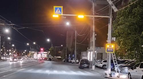 Premieră în Capitală: A fost inaugurată prima trecere de pietoni inteligentă! Cum funcționează noul sistem