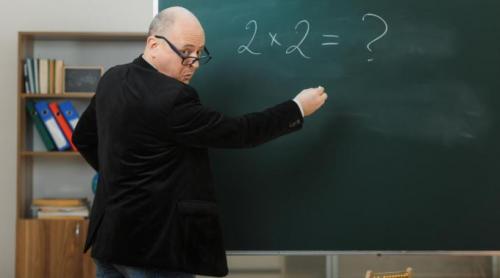 Profesorii fug, predau necalificații: Peste 6.300 de cadre didactice nu sunt specializate pentru orele pe care le predau